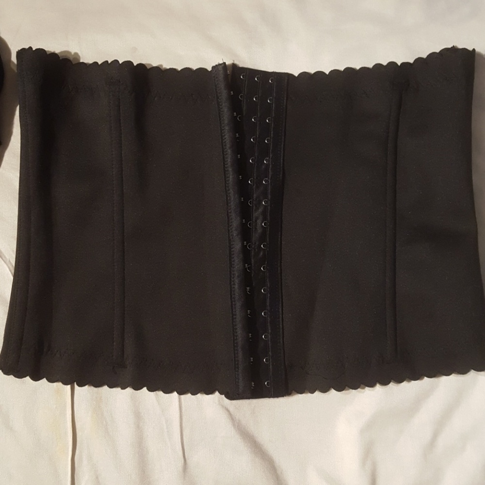 Waist clincher corest